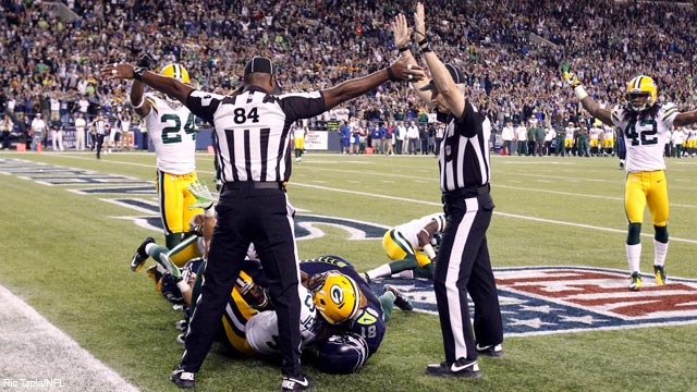 NFL-referees_0ap1000000066320.jpg